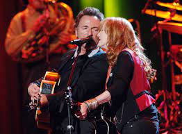 If you look back at bruce springsteen's incredible career, it's no wonder he's nicknamed the boss. Bruce Springsteen S 26 Year Marriage To Patti Scialfa Bruce Springsteen S Wife
