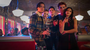 „einmal riverdale und zurück (chapter eleven: Riverdale Staffel 5 Der Videokassetten Voyeur Verriet Sich Mit Einem Detail Kino De
