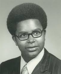 Larry Luckett's Instagram, Twitter & Facebook