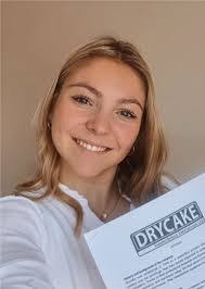 Lori Lepine's Instagram, Twitter & Facebook