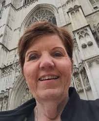 THE WOMEN OF KUEMPER