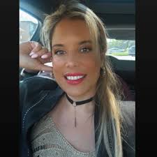 Killer new hotel in Montreal 👏🏻. Very cozy and comfy. Perfect for those  cold winter nights 😜