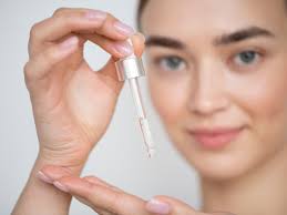 Top 05 Serum dưỡng ẩm cho da dầu được tin chọn năm 2024