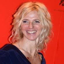 In den hauptrollen spielen sandrine kiberlain, kacey mottet klein und corentin fila. Synchronsprecher Sandrine Kiberlain Buchen Westpark Studios