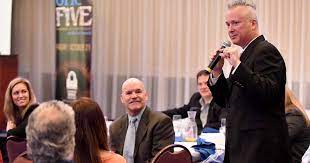 Pent up demand for home furnishings after world war ii led walter e. Commercial Star Tells Businesses To Entertain First