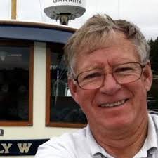 Who remembers Paul Waldron tickling the ivories at Snow Lake Lodge? 🎹