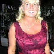 Diane Bornstein's Instagram, Twitter & Facebook