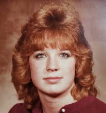 Donna Martelle's Instagram, Twitter & Facebook