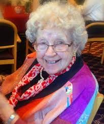 Helen Mcvey's Instagram, Twitter & Facebook