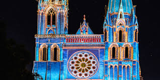Consultez le pronostic quinté de turfomania ainsi que l'arrivée du quinté. Pleins Feux Sur La Ville De Chartres Illuminee Jusqu A La Fin 2020