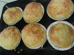 Resepi ini juga sesuai untuk dibuat roti bun pelbagai perisa atau inti. Roti Keju Meleleh Cheese Bun Myresipi