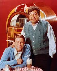 Série créée par garry marshall avec : Happy Days Happy Days Bild Ron Howard Tom Bosley 3 Von 6 Filmstarts De