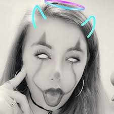 Evie Morgan (@EvieMor13772358)