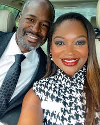 Pay attention to who shows up for you unconditionally not just when it's  convenient, fun, or easy. The ones who check