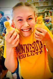 Julie Norum's Instagram, Twitter & Facebook