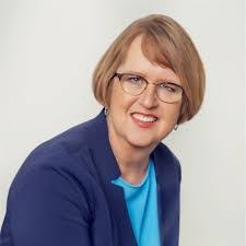 Kimberly Marron's Instagram, Twitter & Facebook