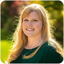 Katie Giesbrecht's Instagram, Twitter & Facebook