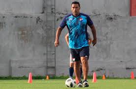 En 2 meses y medio en el cargo, dt no logra regularidad. Quien Es Mariano Soso El Entrenador Con Quien Se Reunio Ayer Peratta Planeta Newells