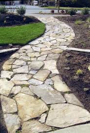 Gartenwege Mit Natursteinen Fur Hobbygartner Gartengestaltung Garten Natursteine Garten