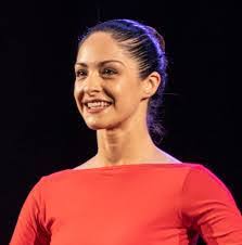 Deborah Mora's Instagram, Twitter & Facebook