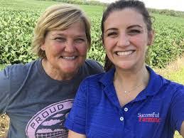 Jill Mcconnell's Instagram, Twitter & Facebook