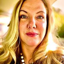 Rebecca Bedell's Instagram, Twitter & Facebook