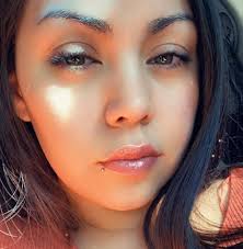 Elizabeth Dillard, age 27