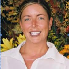 Yvette Cabrera (@yvettenck)