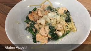 | jamie spent months perfecting this recipe, and wants to share it with you! 005 Linguine Mit Lachs Und Spinat In Weisswein Sahnesosse Youtube