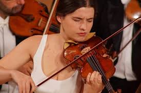 She is recognised for her versatile musicianship, having won the first prize and audience prize at the xxi leipzig international johann sebastian bach competition in 2018, as well as numerous prizes at the xv international henryk wieniawski violin competition. Maria Wloszczowska Artykuly Glos Wielkopolski