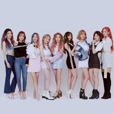 Fromis 9 is an actress, known for weekly idol (2011), super tv (2018) and mnet asian music awards (1999). Fromis 9 Photos 33 Of 53 Last Fm