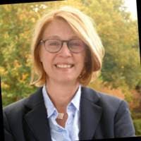 Daisy Weber's Instagram, Twitter & Facebook