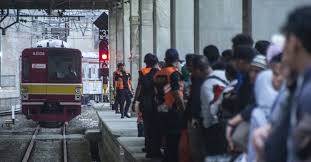 Check spelling or type a new query. Sejarah Jalur Kereta Api Jakarta Bogor Mulanya Untuk Perkebunan