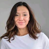 Bethany Barrett's Instagram, Twitter & Facebook