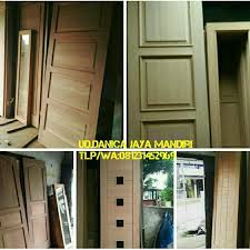 Ukuran kusen pintu dan jendela minimalis harus diperhatikan dengan baik agar komposisi hunian terlihat menarik dan nyaman. Gambar Pintu Jendela Minimalis