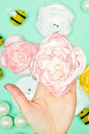 Trova immagini stock hd a tema laser cut square template rose pattern e milioni di altre foto, illustrazioni e contenuti vettoriali stock royalty free nella vasta raccolta di simple vector abstract design for wedding favor box, greeting cards, stencil, stamp, gift box, paper, wood, metal cutting. Diy Fabric Flowers Free Template Fleece Fun