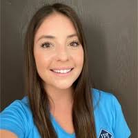 Sarah Cruce's Instagram, Twitter & Facebook