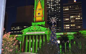 The official twitter channel of brisbane city council. Hd Wallpaper Buildings Brisbane City Hall Christmas Tree Green Wallpaper Flare