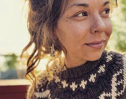 Cassandra Neomi White"