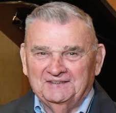 Dr. Randall Edwards receives Colgan Award WINNER