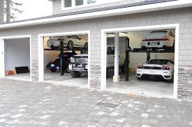 3 Car Garage With Stacked Cars On Lift To Park 5 Garage Design Modern Garage Garage Style