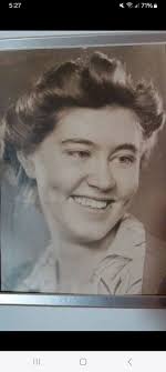 Can someone help restore this picture of my 104-year-old grandma?