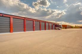 We offer gate access 7 days a week 6am to. Storage Unit Size Guide What Size Storage Unit Do You Need