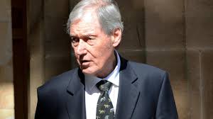 Adelaide accountant Peter Dunham sentenced to eight years for fraud