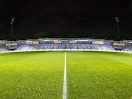 #samen d'ran #veuraltied superboer #meerdanvoetbal. Ajax Maakt Excuses Voor Bekladdingen Bij De Graafschap Nos