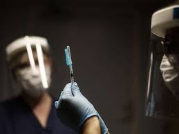The company's researchers said its current coronavirus vaccine appears to work against the two highly transmissible strains found in the u.k. Pfizer Covid 19 Vaccine Likely To Work Against New Rapidly Spreading Variants Study Abc News
