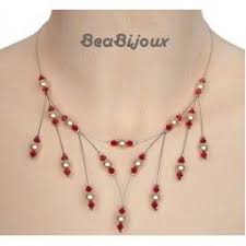 Collier Mariage Ivoire Et Cristal Rouge Co1207a Collier Mariage Idees De Bijoux Creer Ses Bijoux