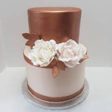 Stunning rose gold glitter wedding cakes ideas for 2019. Simple Yet Elegant Rose Gold Cake With Handmade Peonies Sweetselenas Sweetselena Sweetselenasdesserts Baker Pa Rose Gold Cake Cake Gold Cake