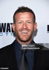 44 Photos & High Res Pictures