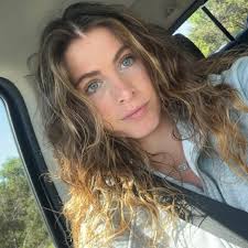 Rebekah Kay McQueen (@rebekah_mcqueen33) • Instagram photos and videos